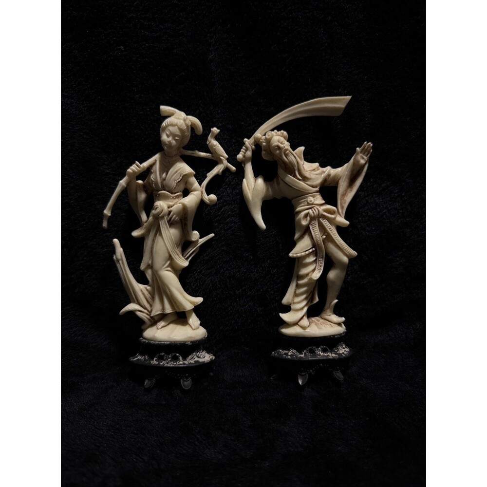Vintage 60s Asian Sculpture Figurines Molded Plastic, "6x3", Set of 2, Norleans